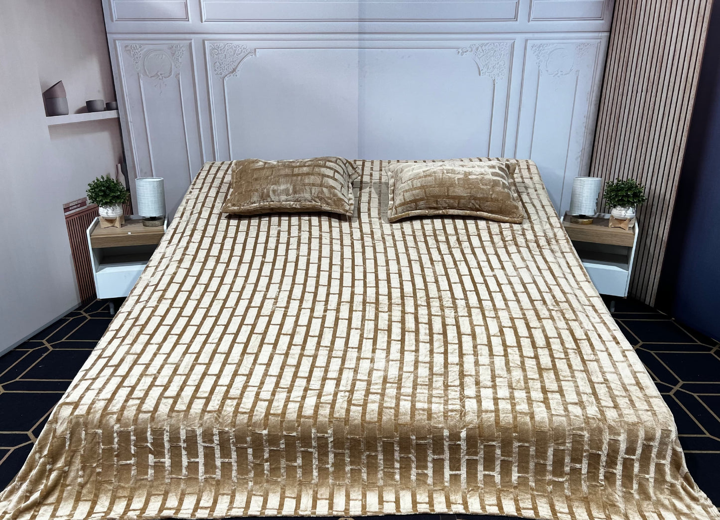 TITLIS Double Bed Quilt - MAVISH (6 Quilts of Assorted Colors & Designs)