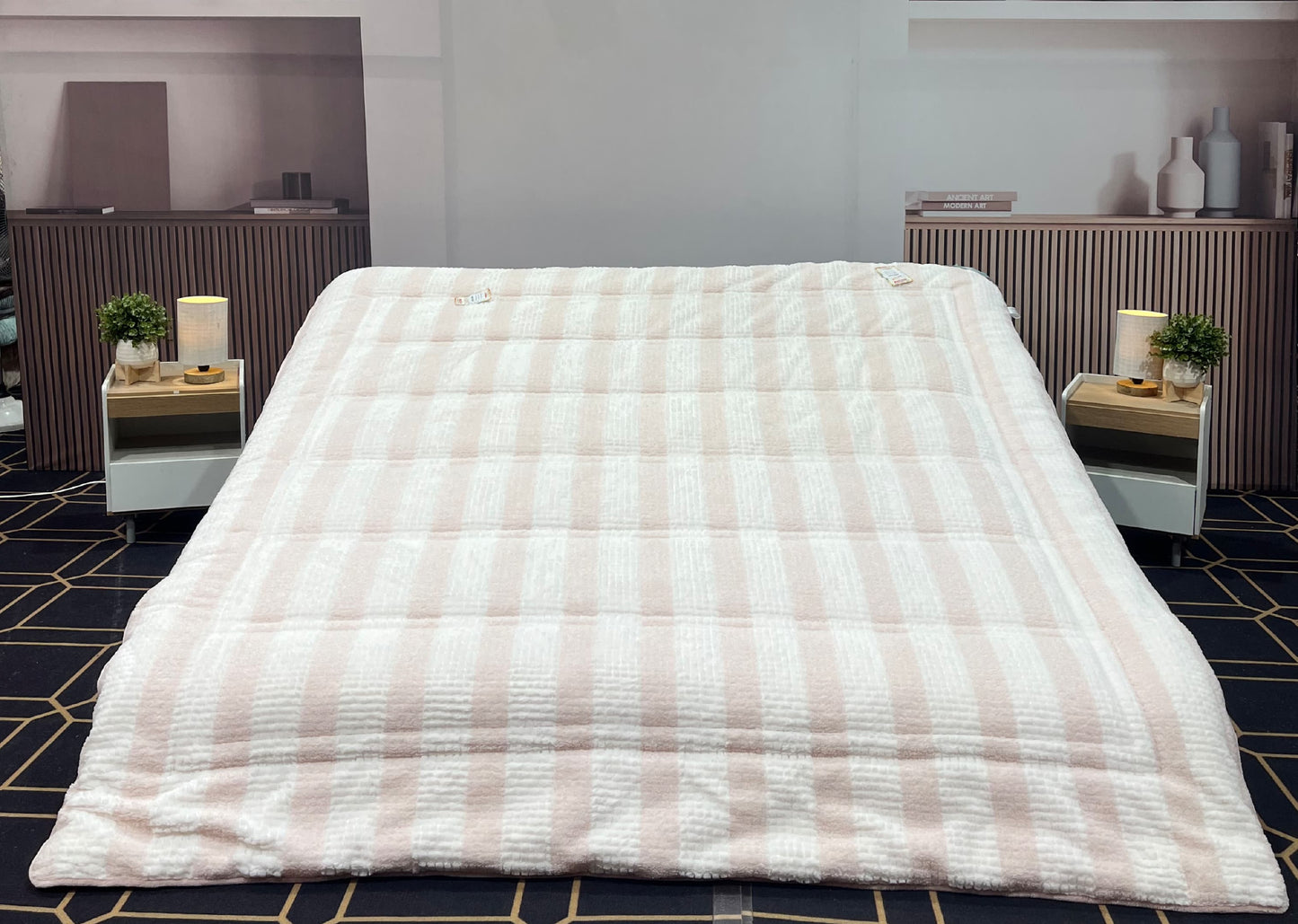 TITLIS Double Bed Quilt - JACLINE (6 Quilts of Assorted Colors & Designs)